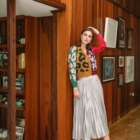 Crosby by Mollie Birch Daisy Silver Pleated Midi Skirt - Picture 2 of 6